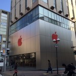 Apple Store 赤ロゴ