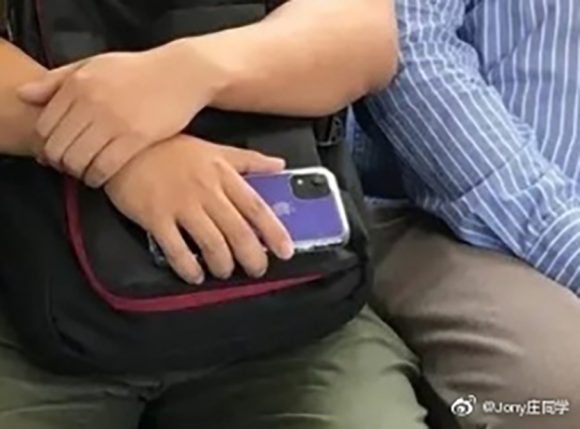iphone11　ラベンダー　中国