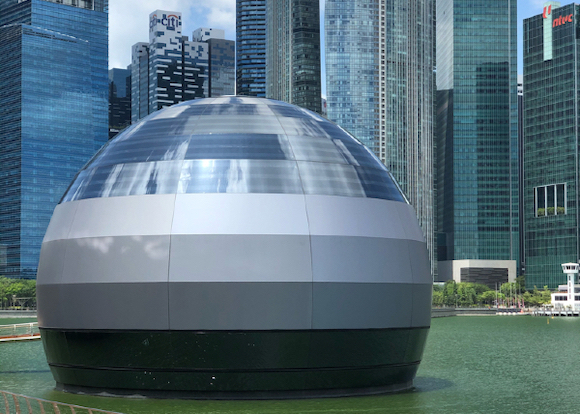 シンガポール第3のapple Store 水上に浮かぶ謎の球体建造物 Iphone Mania