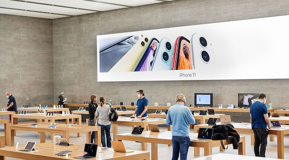 Apple Store 「To our customers,」