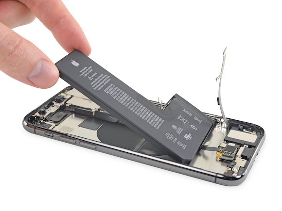 iFixit iPhone11 Pro バッテリー交換