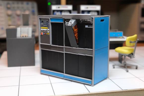 IBM 1401 miniature_010