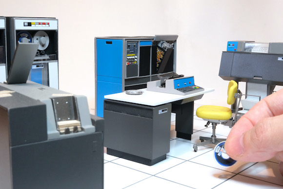 IBM 1401 miniature_07