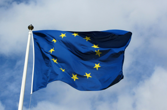eu 旗　フリー素材　欧州連合　欧州委員会