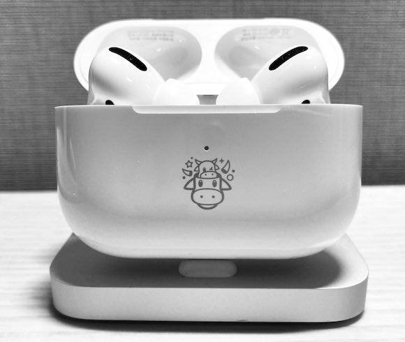 Airpods Proの春節限定 牛 モデル 購入者が画像を投稿 Iphone Mania