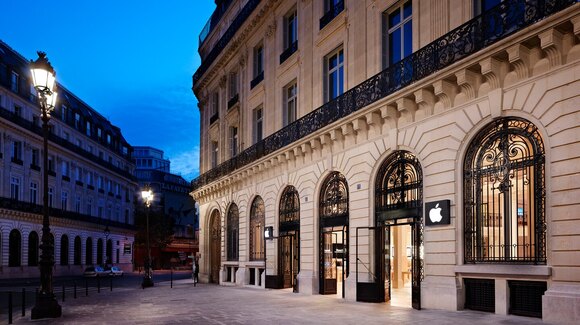 フランス　apple store