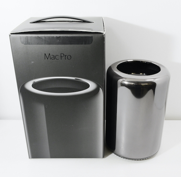 Mac Pro 2013 akibakan