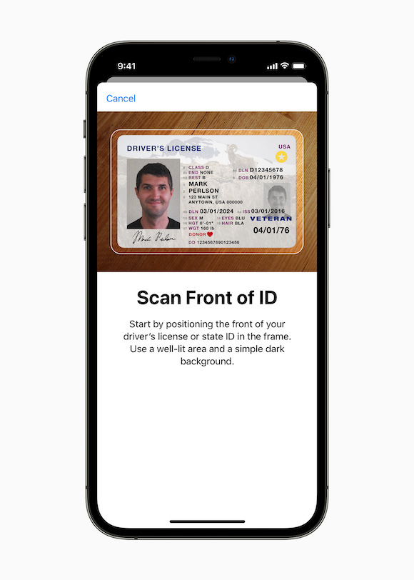 Apple iPhone 運転免許証 身分証