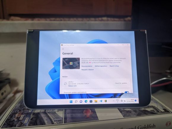 Surface DuoでWindows 11を動作させる画像
