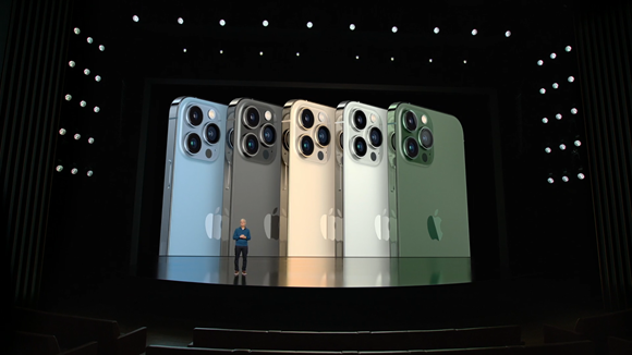 iPhone13 Pro ティム・クック 2022年3月 AppleEvent