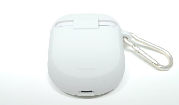 Bose qc charging case_2