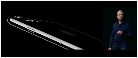 2017年9月 AppleEvent iPhone7 Plus 発表 ティム・クックCEO