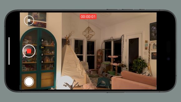 ios18 ビデオ撮影　一時停止