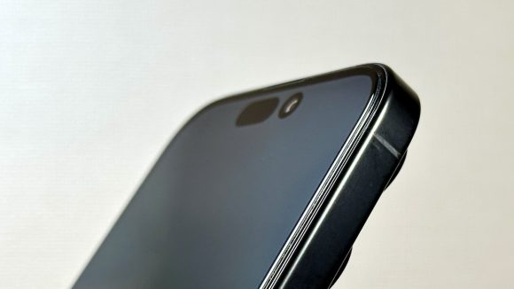 Deff iPhone16 Pro ガラスフィルム レビュー