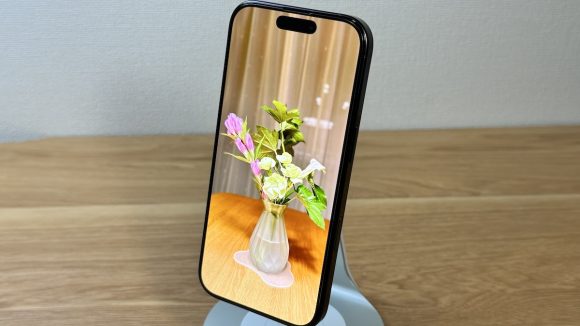 Deff iPhone16 Pro ガラスフィルム レビュー