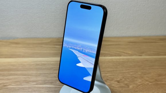 Deff iPhone16 Pro ガラスフィルム レビュー