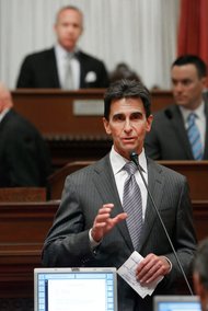 カリフォルニア州上院議員で民主党員のMark Leno氏