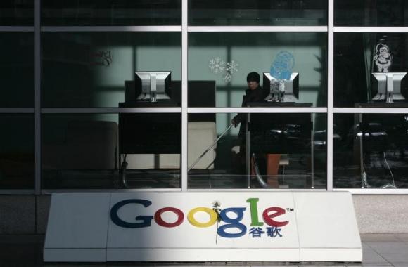 グーグル　中国　締め出し