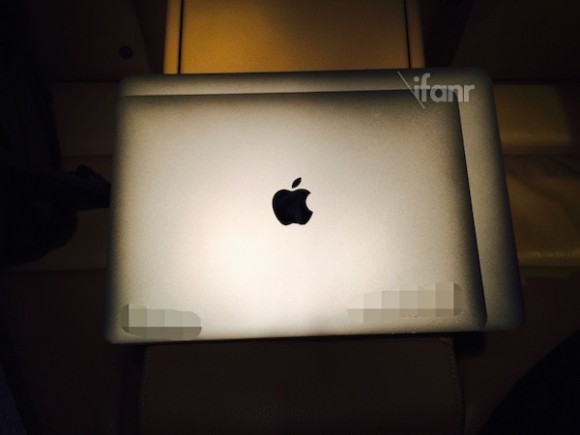 12インチMacBook Airのディスプレイ写真が流出！