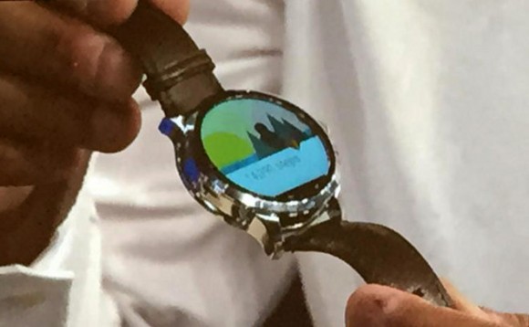 Apple Watchに対抗 Fossilが円形デザインのスマートウォッチを発表 Iphone Mania
