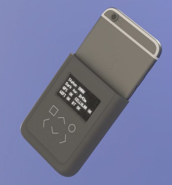 エドワード・スノーデン氏がiPhoneケースをデザイン