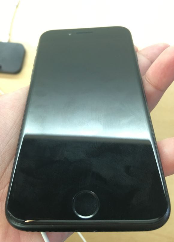 展示 iPhone7 ブラック