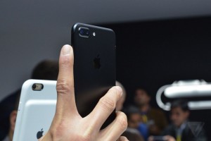 レビュー】Macの操作はどれがベスト?マウス、トラックパッド レビュー】Macの操作はどれがベスト?マウス、トラックパッド
