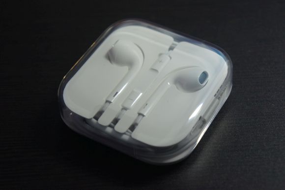 Iphoneに付属するイヤホン Earpods の使い方 Iphone Mania