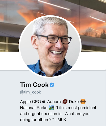 Twitter Apple ティム・クックCEO