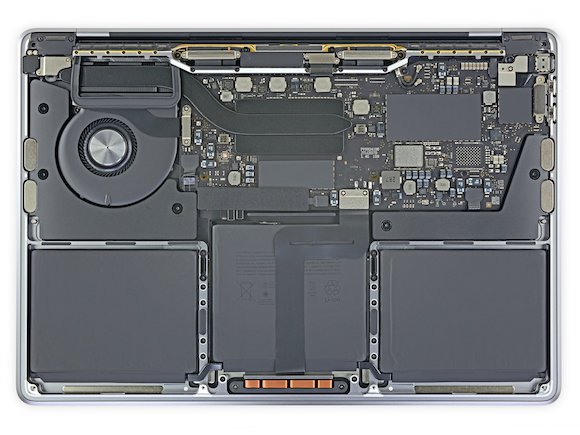 iFixitが13インチMacBook Proを分解、バッテリー大型化などの変化 