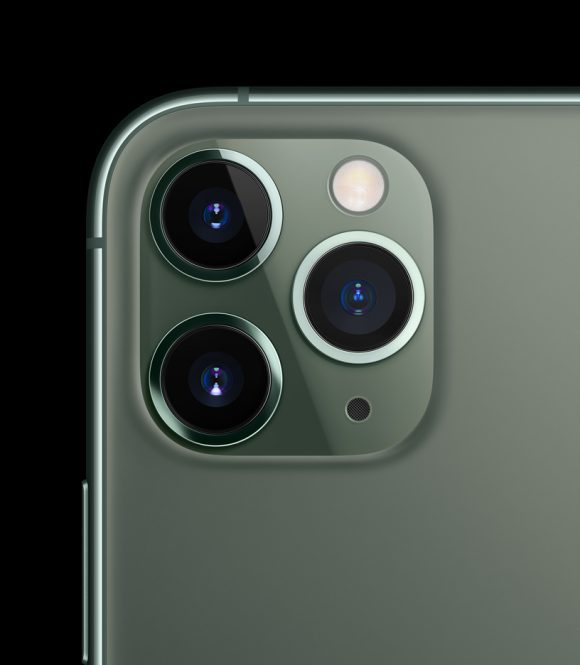 iPhone11 Pro トリプルカメラ