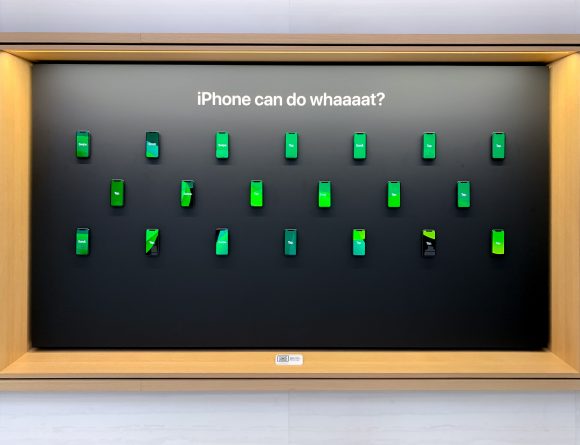 apple store　展示