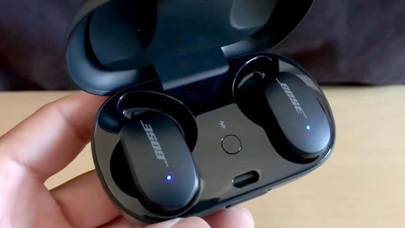 BOSE QC700 Earbubs 05