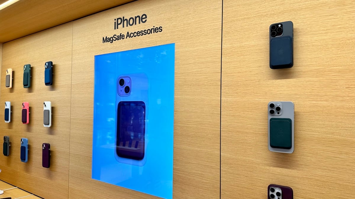 Apple Store iPhoneアクセサリー hato/iPhone Mania