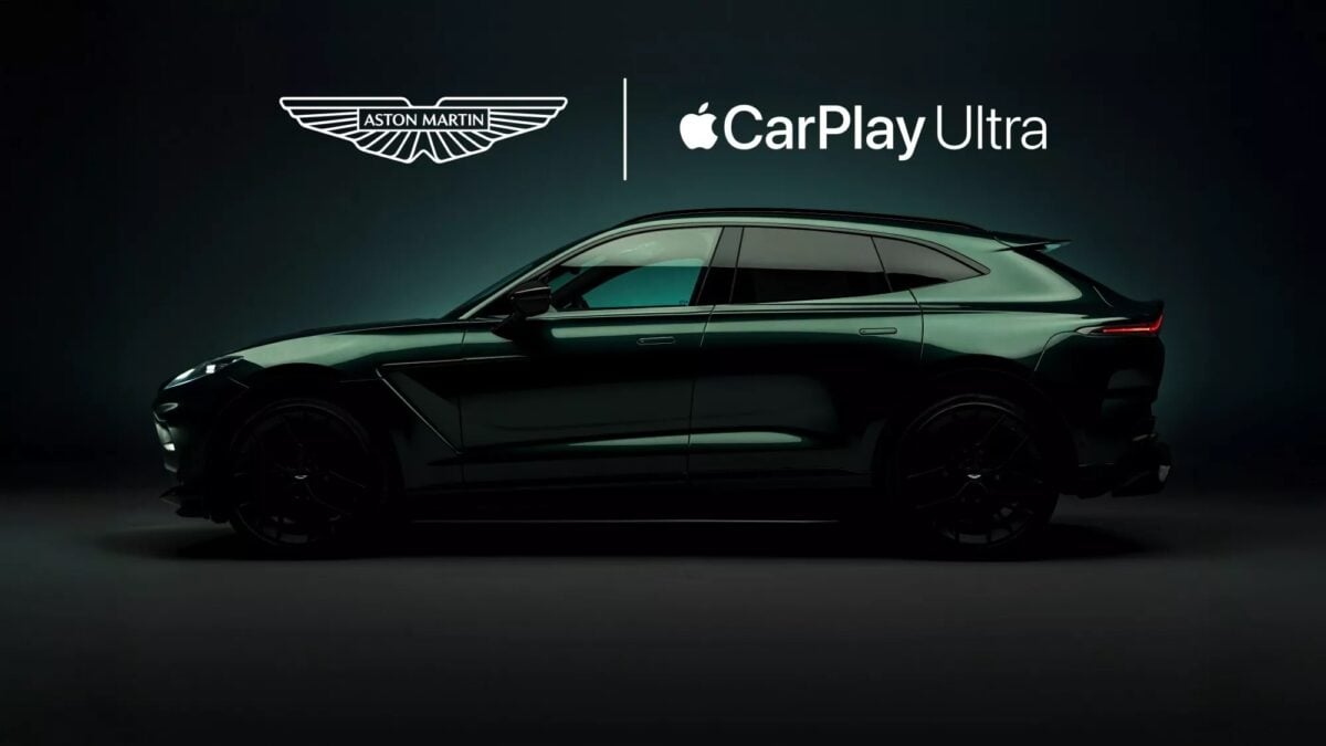 Aston Martin CarPlay Ultra