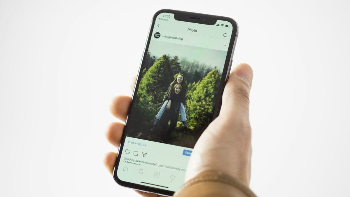 Instagramのリポスト1