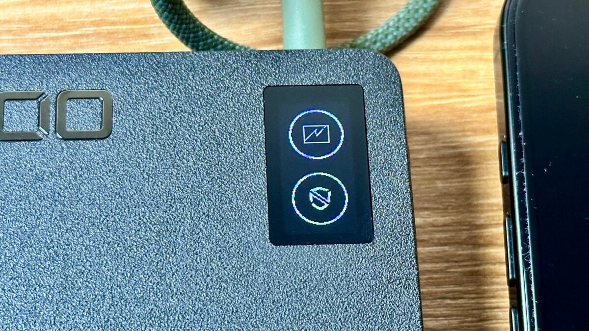 CIO「SMARTCOBY Pro CABLE 100W 20K」 モバイルバッテリー レビュー