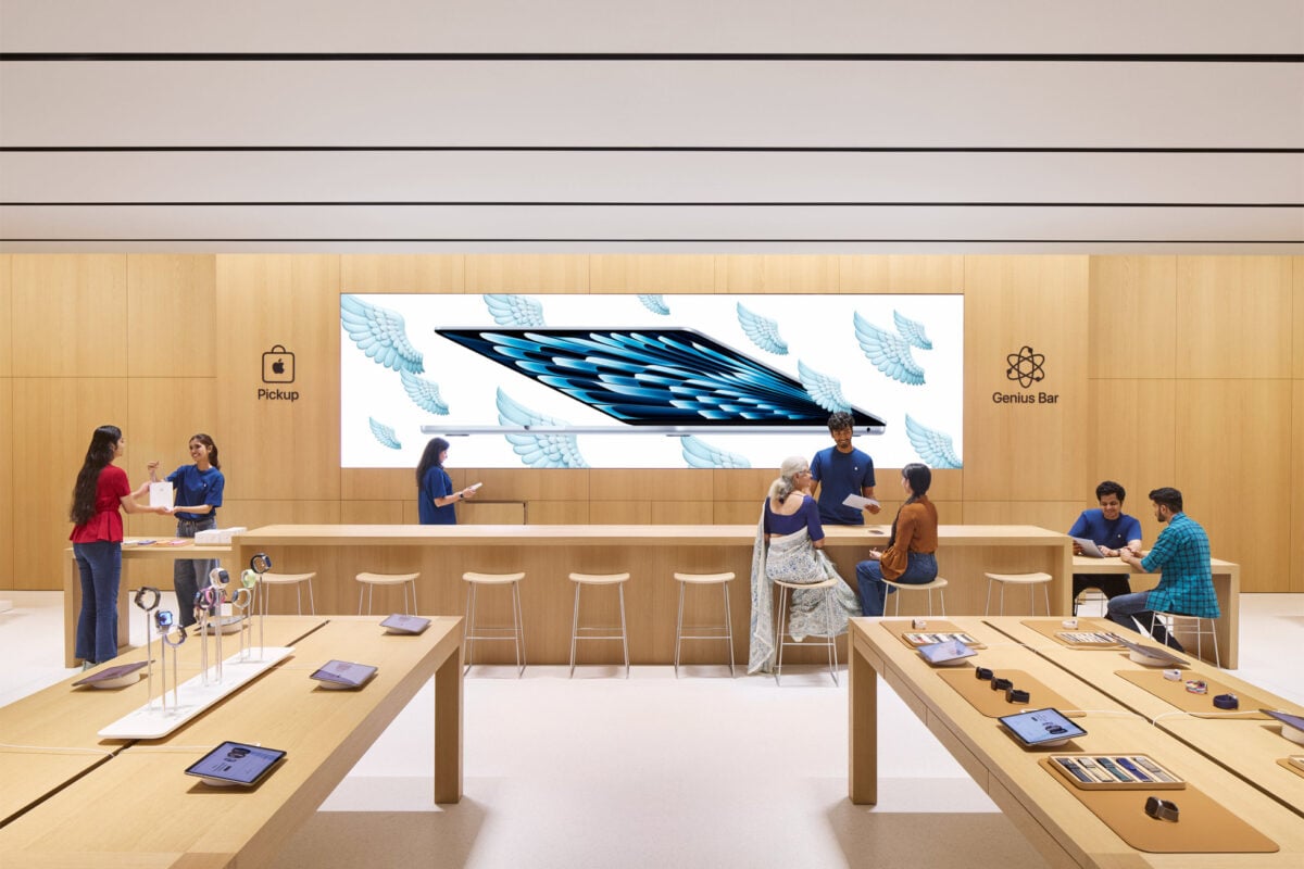 apple hebbal