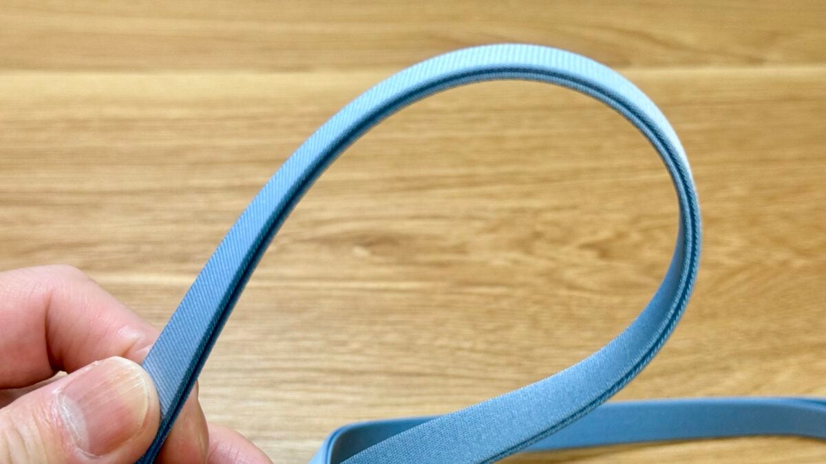 Apple クロスボディストラップ レビュー