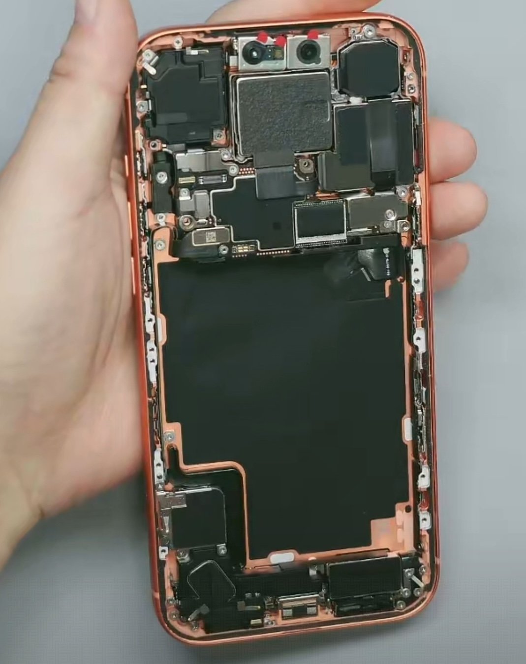 iPhone17 pro Pengnone_3