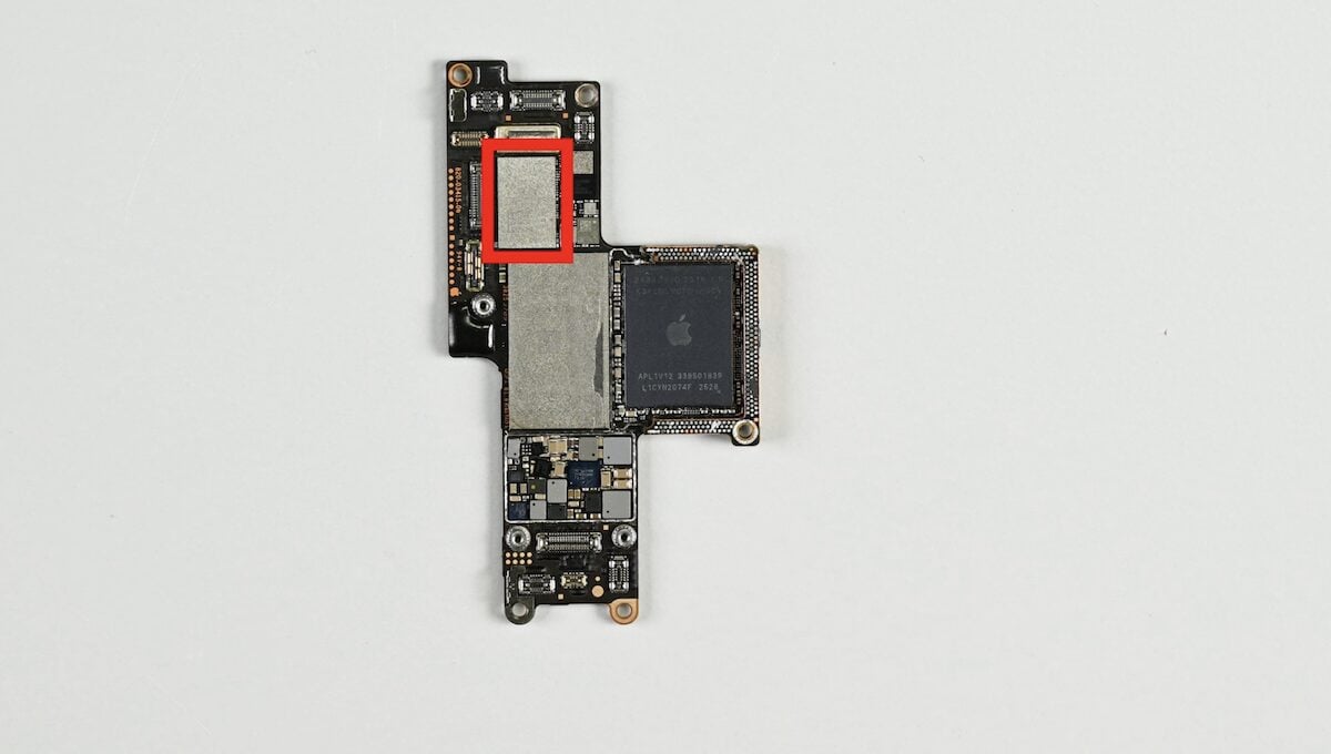 iPhone Air teardown_11