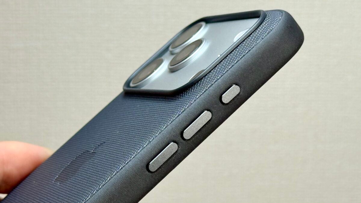 iPhone17 Pro テックウーブンケース クロスボディストラップ レビュー hato/iPhone Mania