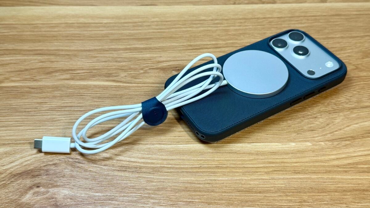 iPhone17 Pro テックウーブンケース クロスボディストラップ レビュー hato/iPhone Mania