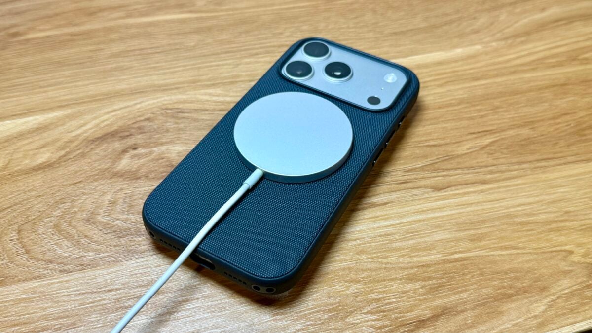 iPhone17 Pro テックウーブンケース クロスボディストラップ レビュー hato/iPhone Mania