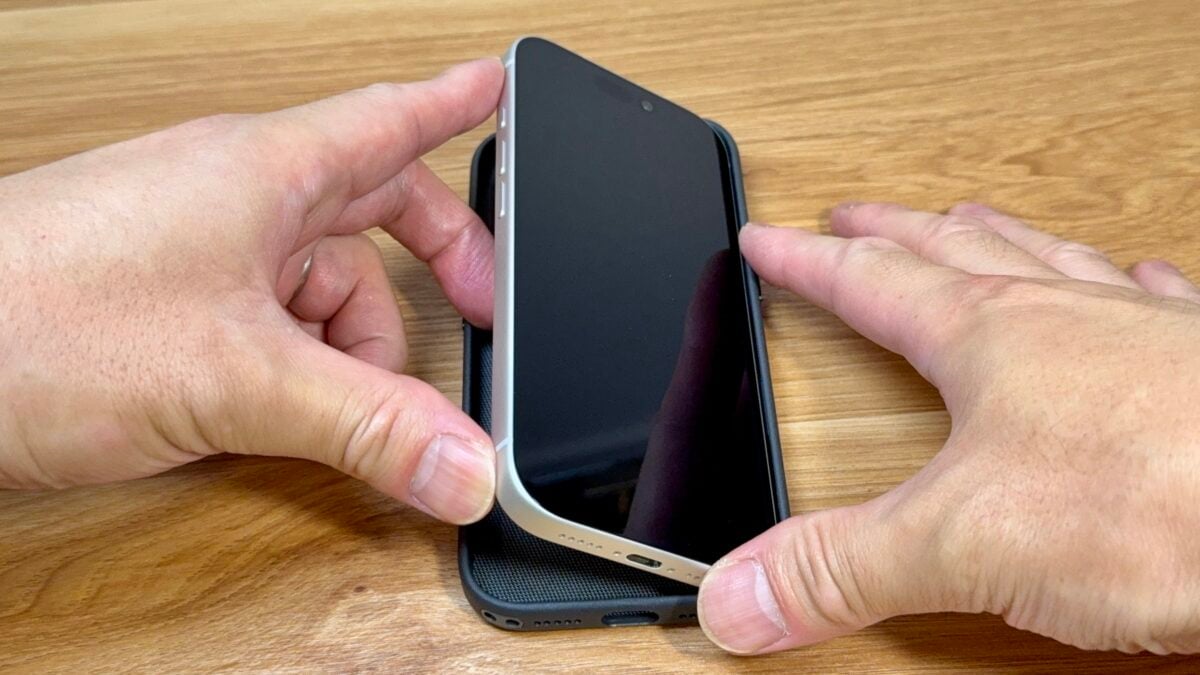iPhone17 Pro テックウーブンケース クロスボディストラップ レビュー hato/iPhone Mania