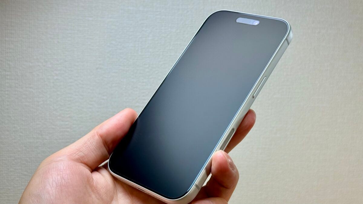 【レビュー】映り込み激減！Simplism超低反射をiPhone17 Proで検証