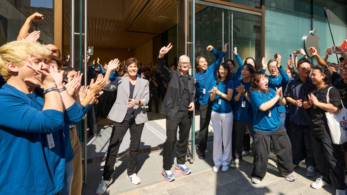Apple 銀座のリニューアルオープン日の様子が公開