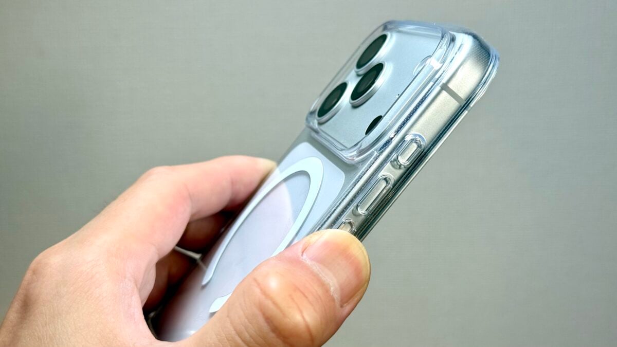 iPhone17 Pro Simplism 「[Turtle FULLSPEC] カメラコントロール＆MagSafe対応 ハイブリッドケース」レビュー