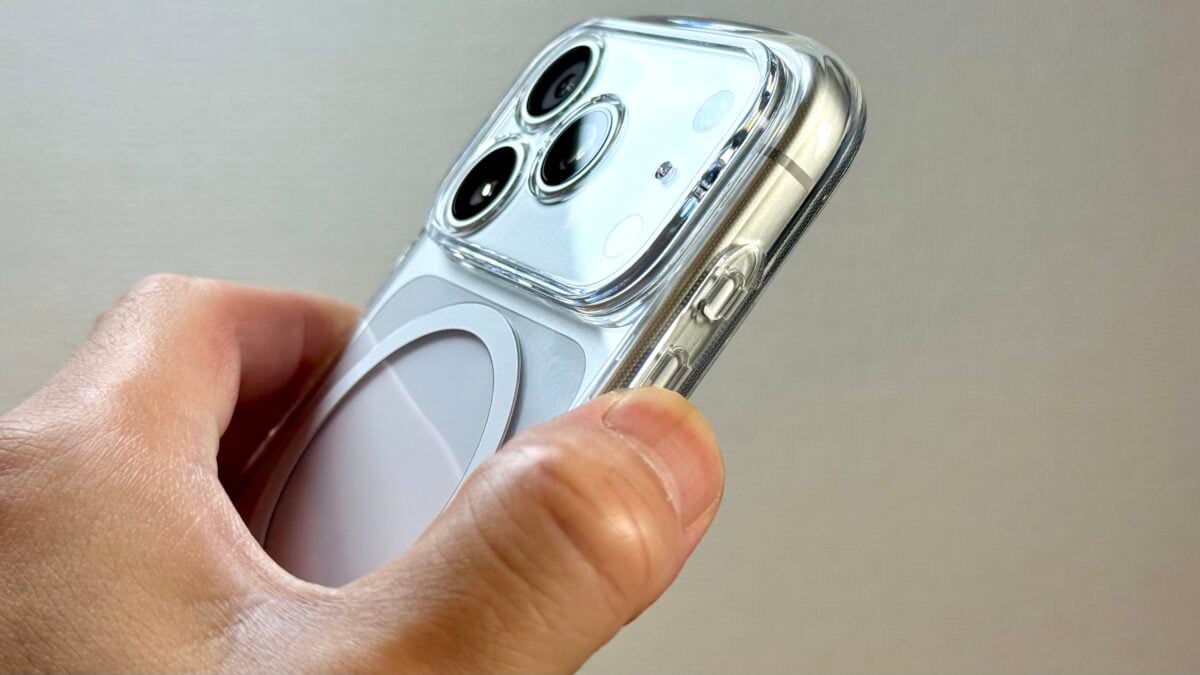 iPhone17 Pro Simplism 「[LIGHT SHIELD Solid] MagSafe対応 超精密設計 衝撃吸収 ハイブリッドクリアケース」レビュー