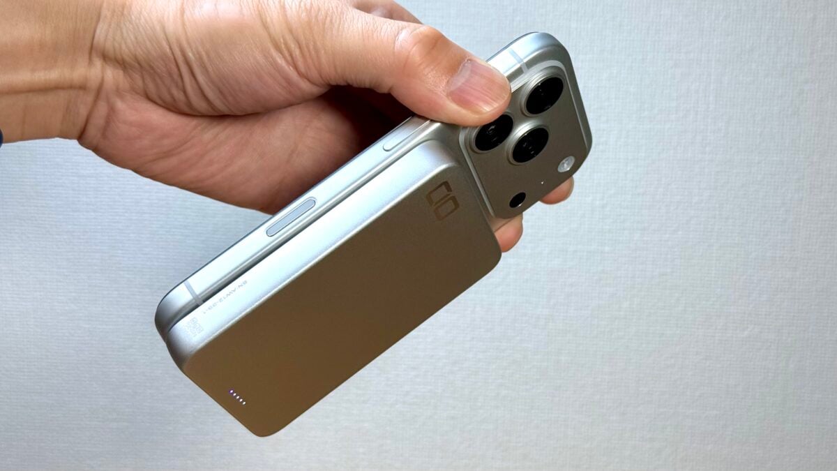 CIO モバイルバッテリー 「SMARTCOBY SLIMⅡ Wireless 2.0 8K」 iPhone17 Pro レビュー